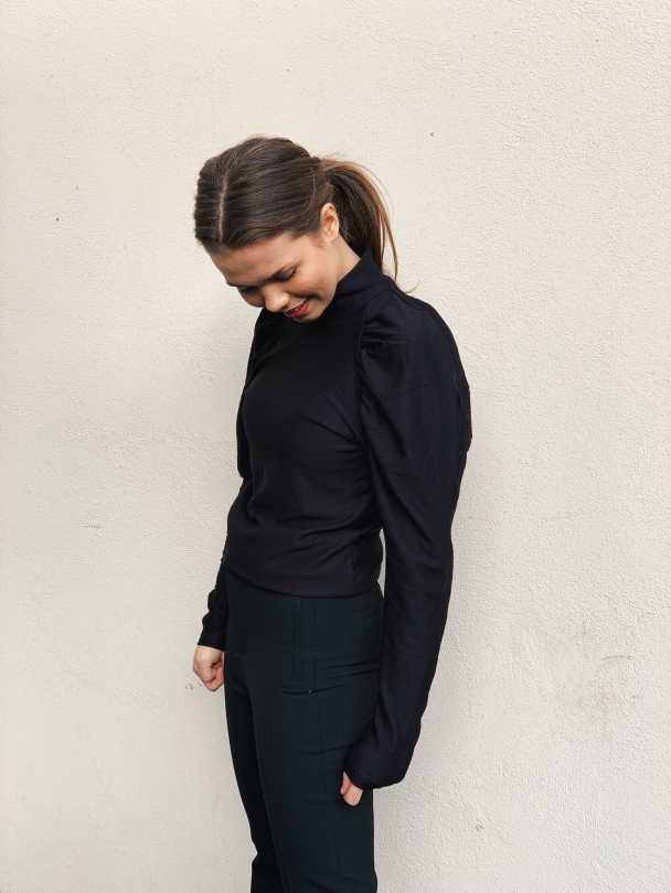 Rifa GZ Turtleneck - Image 3