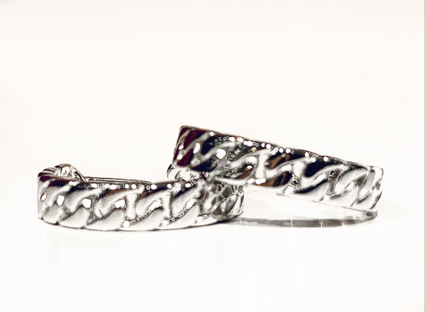 Curb Chain Medium Hoops - Rhodium - Image 1