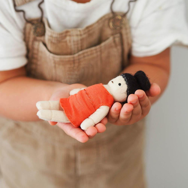 Holdie Folk June - Image 3