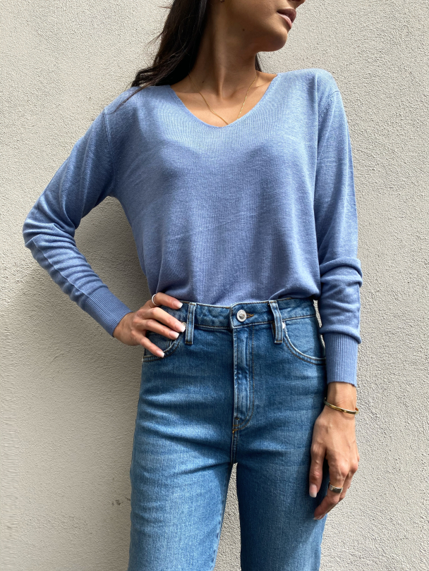 Linel  Knit V-Neck  - Image 1