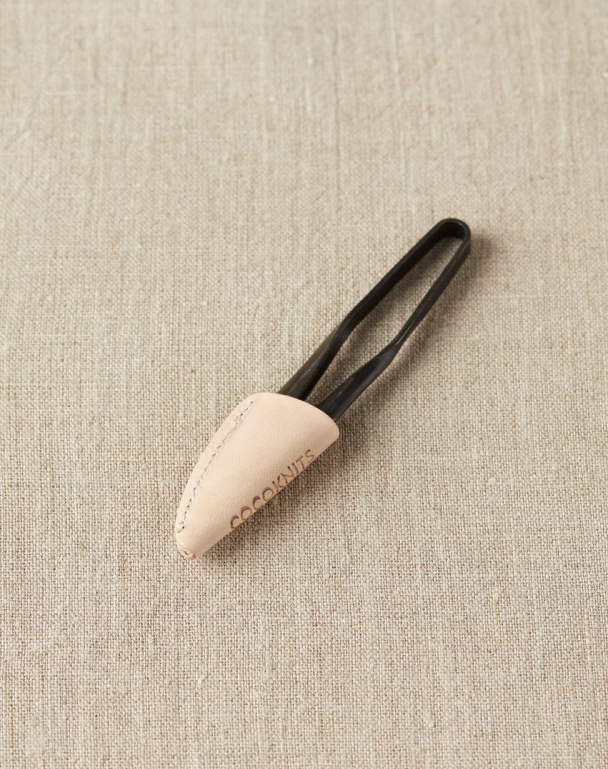 YARN SNIP WITH LEATHER COVER - CocoKnits - Image 2