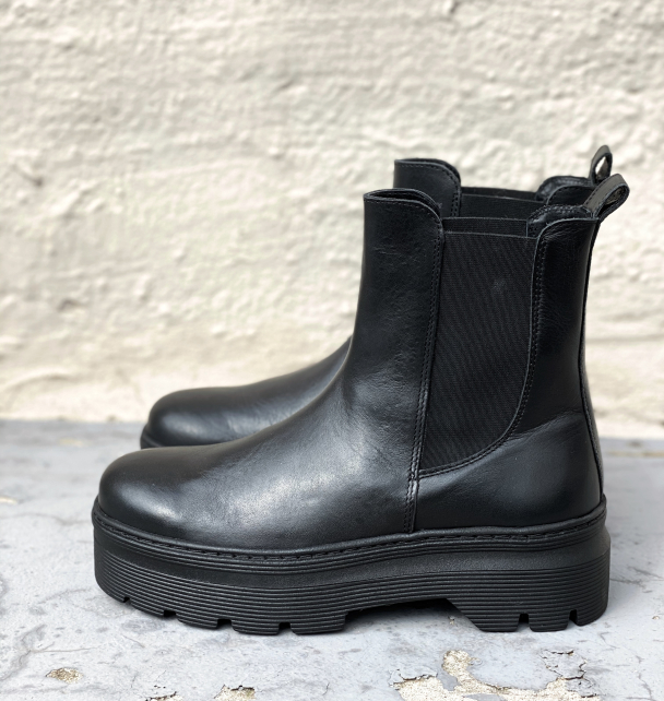 Viola Boots  - Image 1