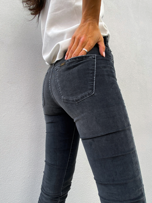 Celia - Capitole Black  - Image 2
