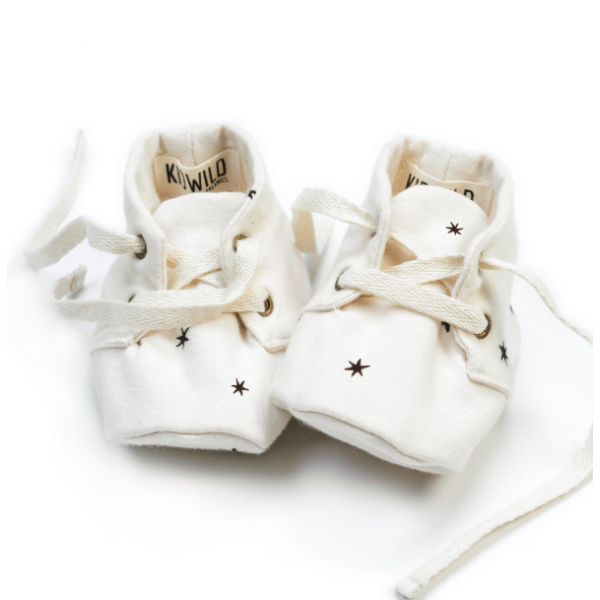 Baby Booties - KidWild (onesize) - Hvit med stjerner.