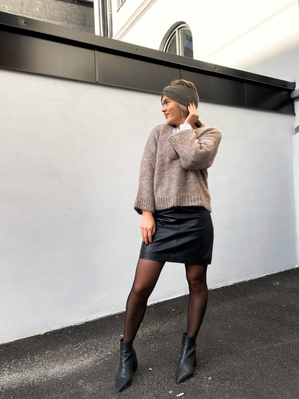 Ina 7/8 Knit Pullover - Image 3