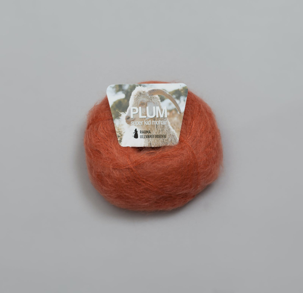Plum 026 Rustrød - Rauma Garn