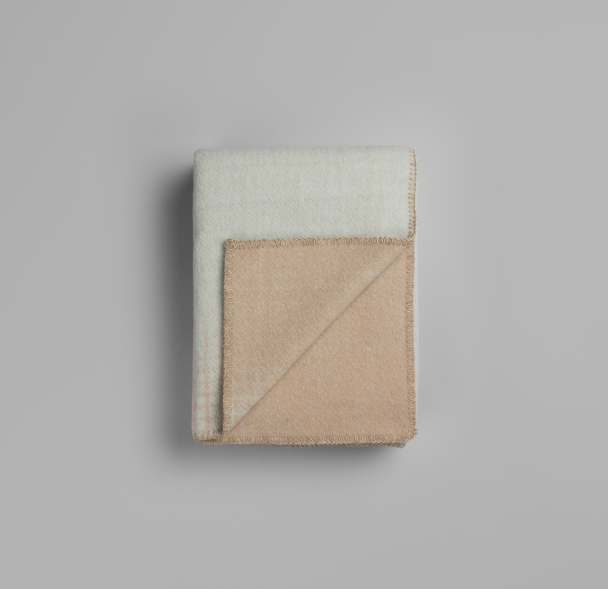 Røros Tweed - Bernadette -Light blue-Beige - Image 1