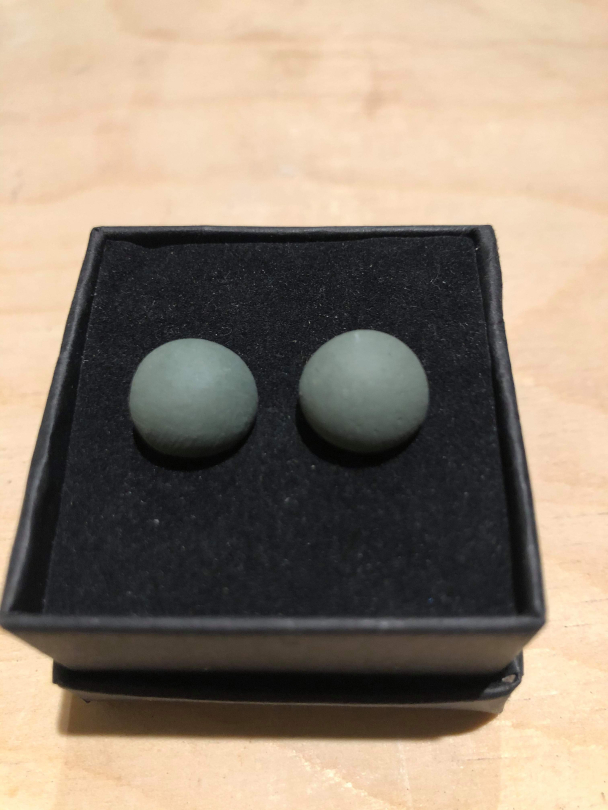 Pia Voldsund - Ørepynt - Halvkuler