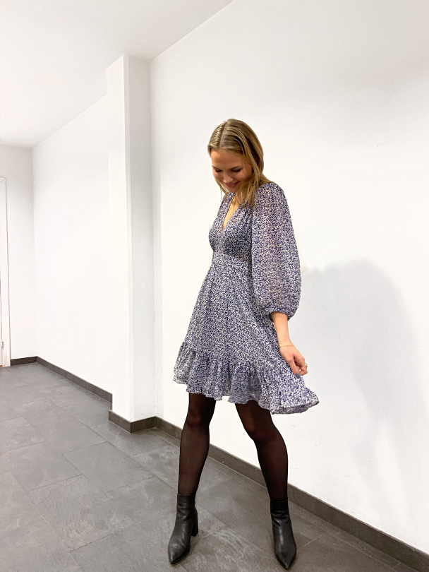 Delictate Semi Gown - Petit Blue - Image 3