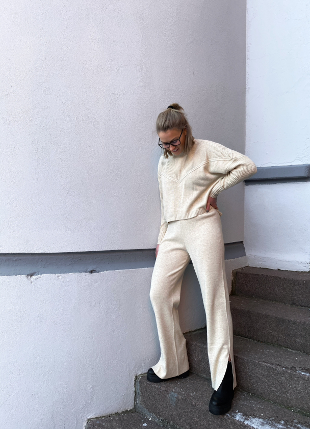 Assi Knit Pullover - Eggnog/Melange - Image 3