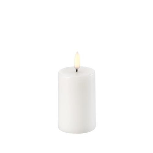 Led pilar candle-hvit 5x7.5cm.