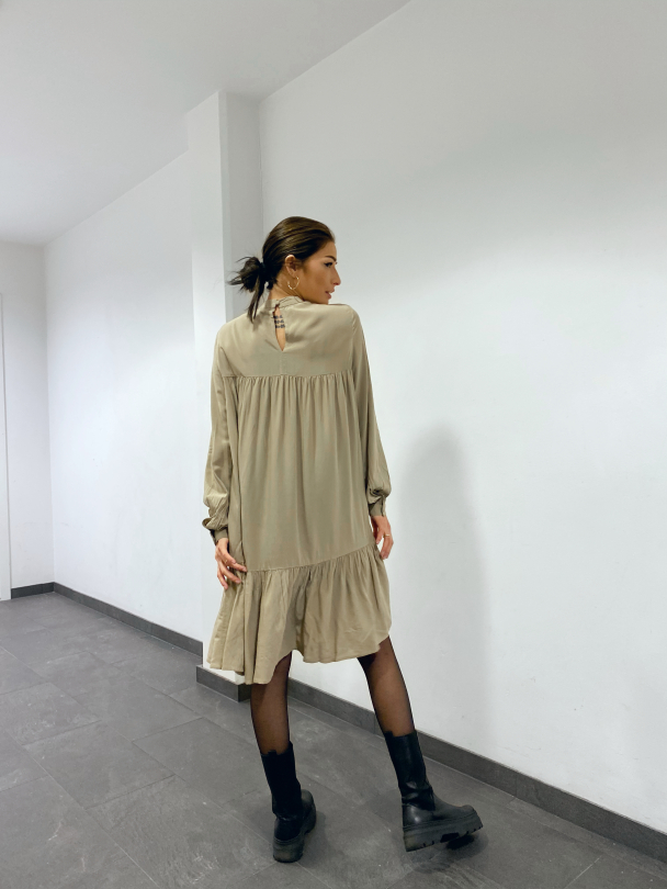 Rotilla Short Dress - Chinchilla - Image 3