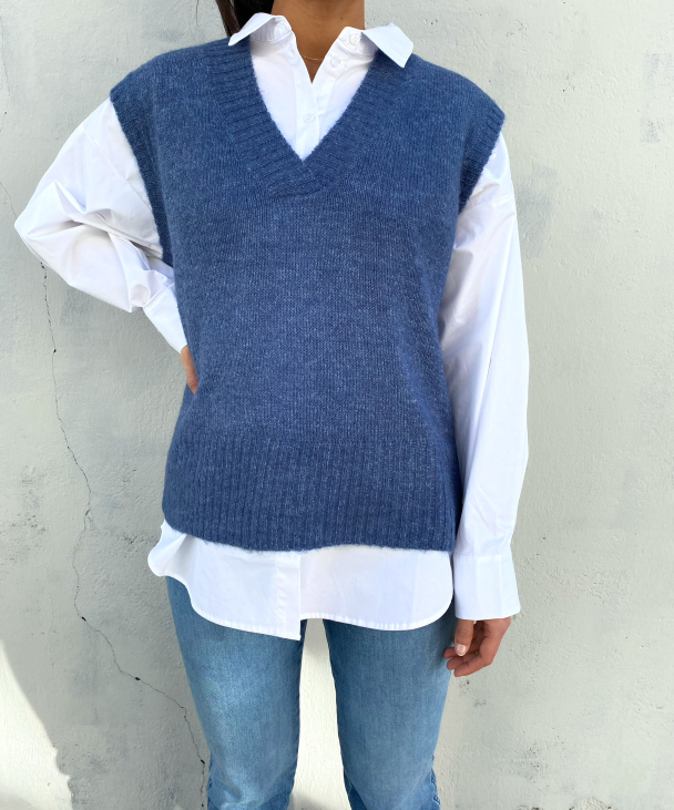 Apple Knit Gilet - Dusty Blue Melange - Image 1
