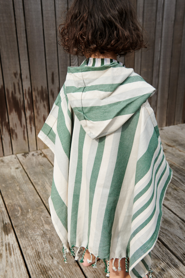 Roomie Poncho - Stripe Garden Green/Sandy/Dove Blue - Image 2