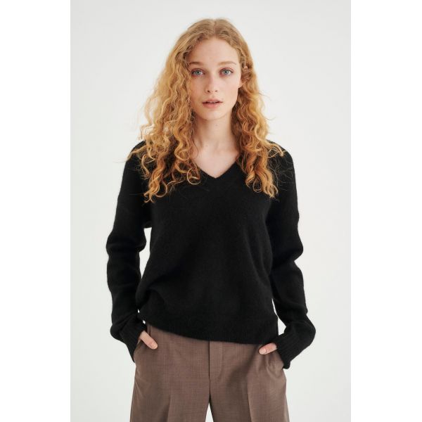 LUKKA V-neck pullover premuim