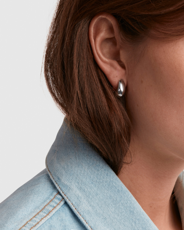 ICE HOOPS MEDIUM SILVER - Image 2