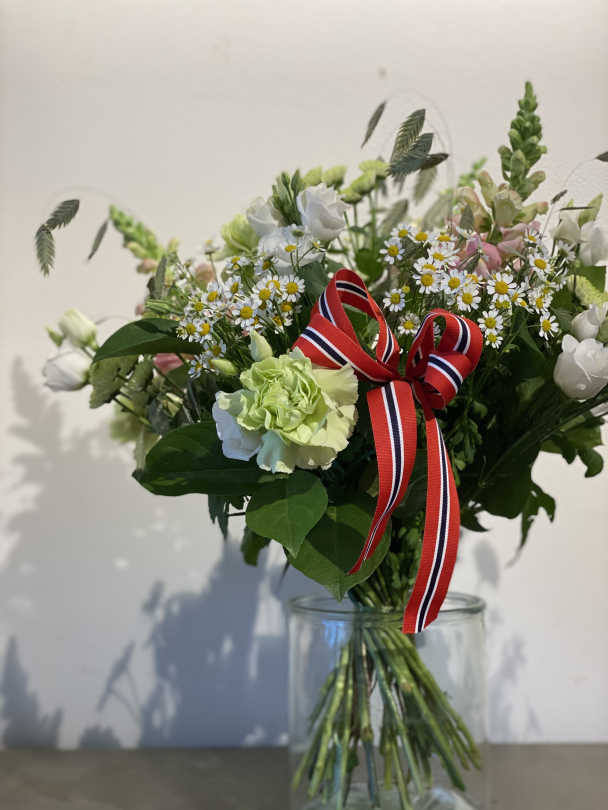 Bursdagsbukett - Hipp hurra! - Image 3