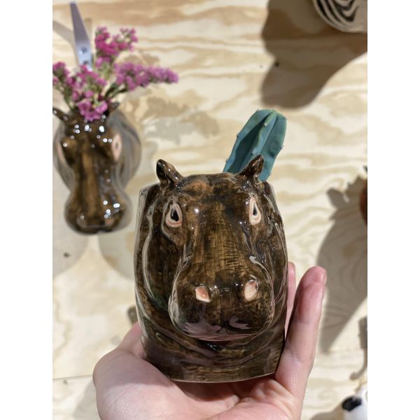 Flodhest penneholder/kaffekopp - Quail ceramics (hippopotamus)