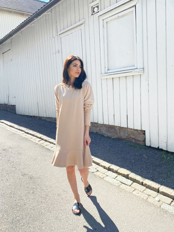Kjersti Dress Beige  - Image 3