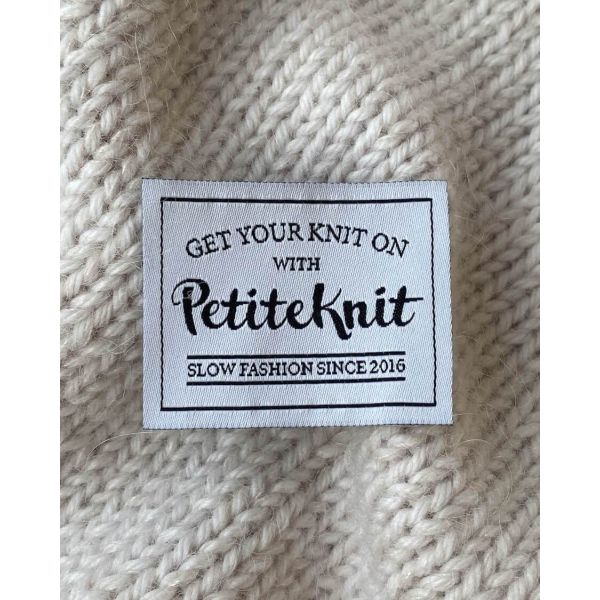 PetiteKnit - "Get Your Knit On"-label