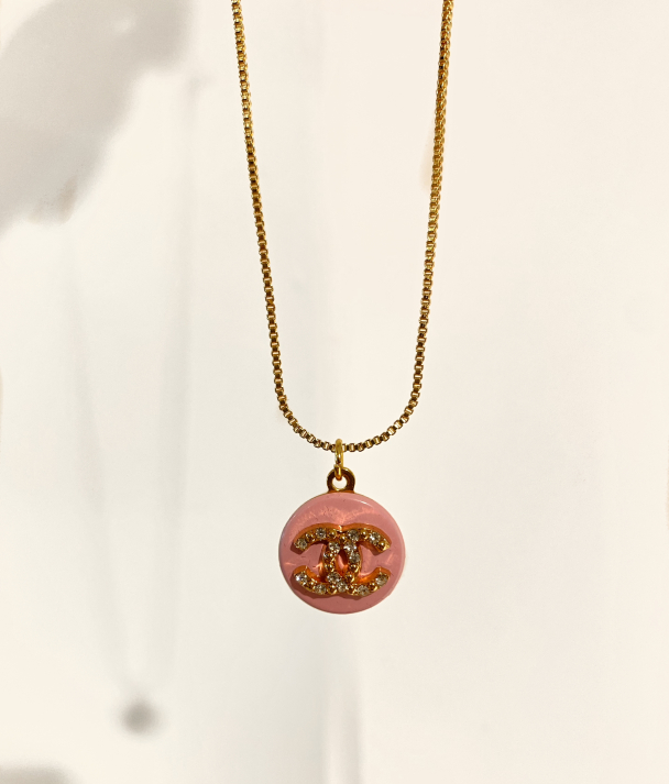 Chanel Medium - Pink/ Gold 