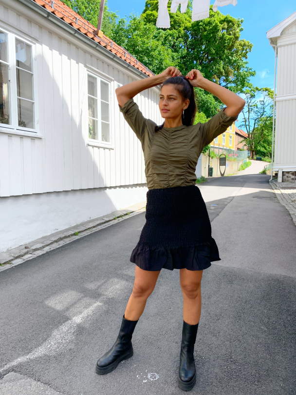 Moloko Skirt - Black  - Image 3