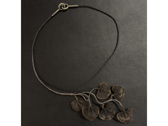 Necklace - Soft Leaf