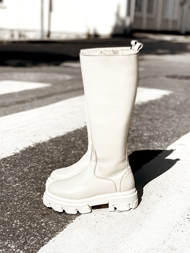 Gabriella - OffWhite  - Image 3