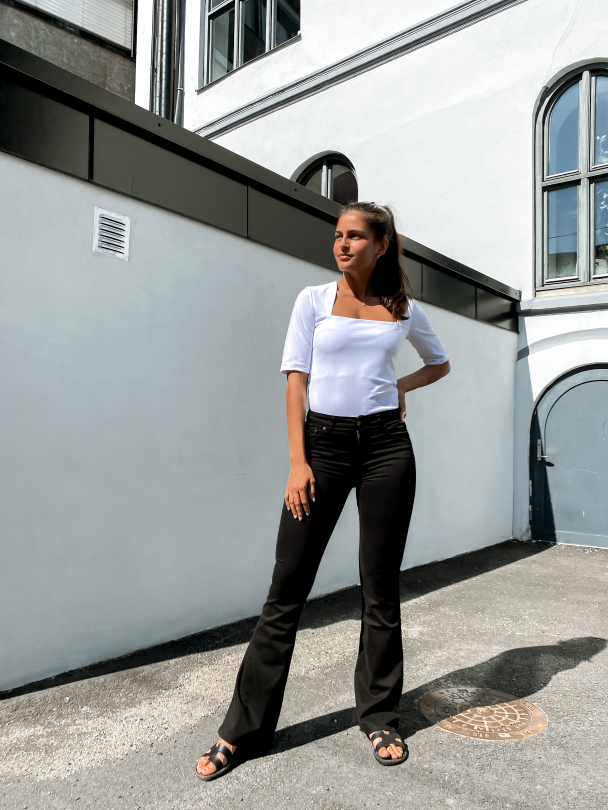 Raval - Lea Soft Black  - Image 5