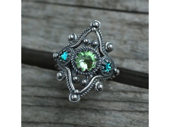 Ring, stjerne.