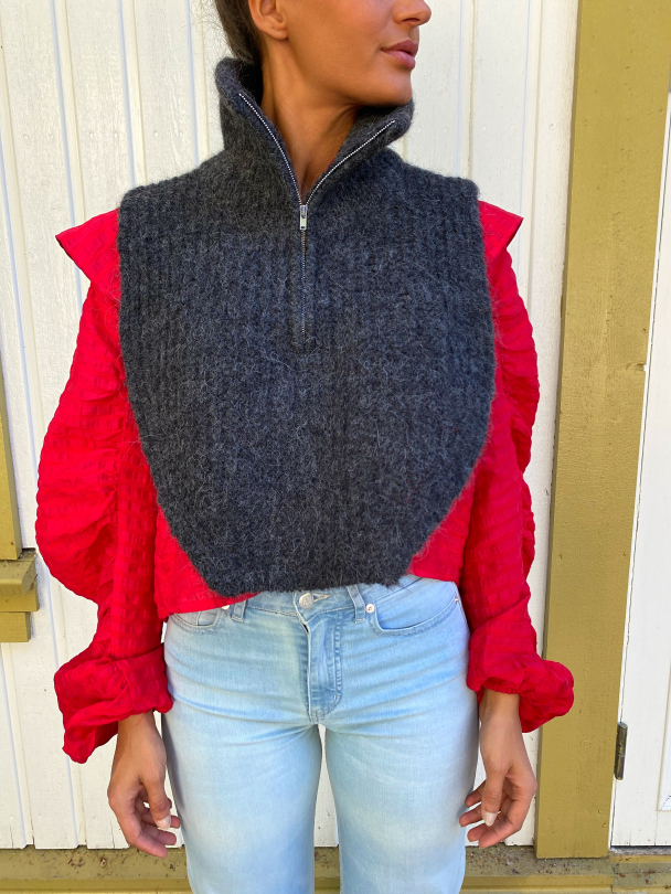 Odda Neckwarmer - Raven Black  - Image 1