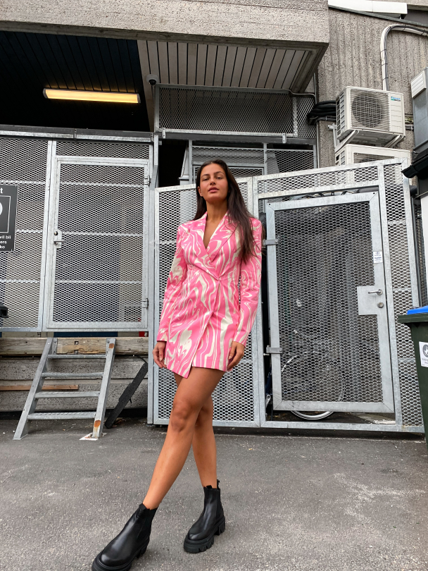 Shannon Blazer Dress - Pink Comb - Image 4