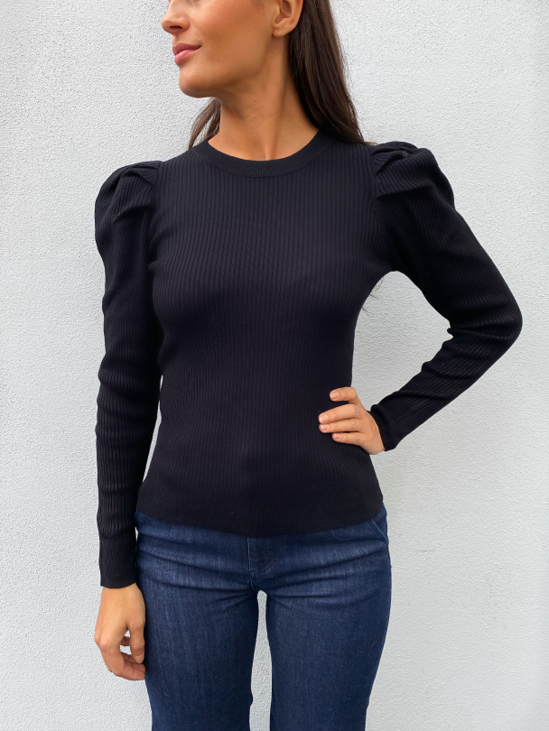Isla Knit O-Neck - Black - Image 1