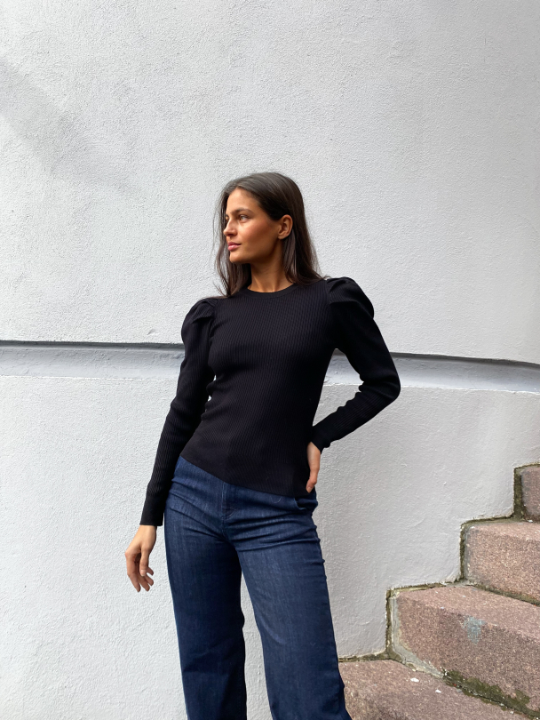 Isla Knit O-Neck - Black - Image 2