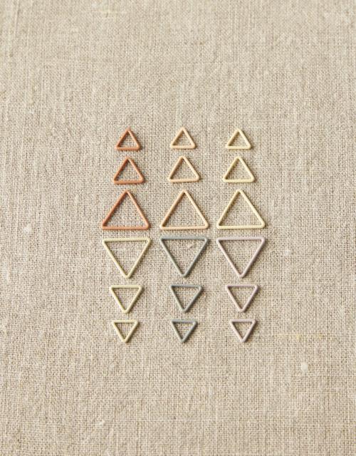 Colorful Triangle Stitchmarkers - CocoKnits