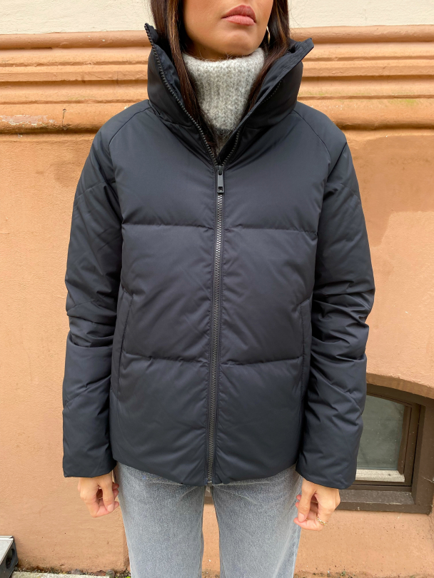 Daisy Down jacket - Black - Image 1