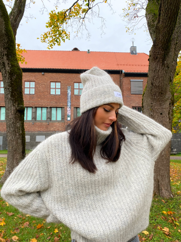 Odda Beanie - Light Grey Melange - Image 1