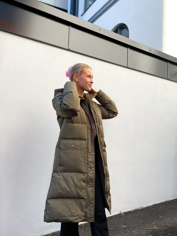 New Nima Down Coat - Tarmac - Image 6