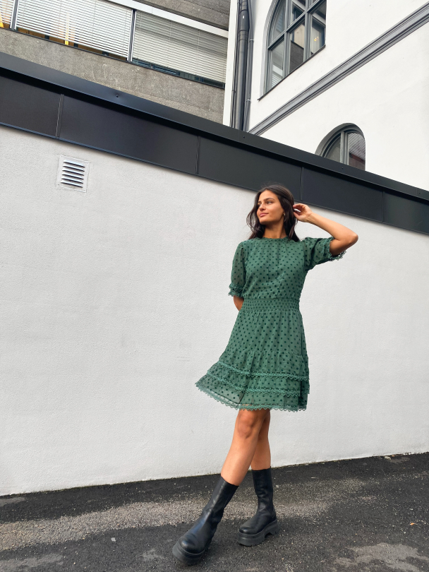 Donna Dress Green  - Image 5