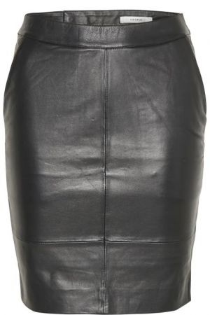 Char Mini Leather Skirt