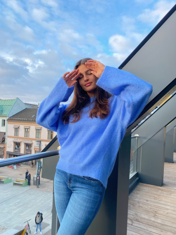 Brook Knit Wide Sleeve - Cornflower Blue  - Image 5