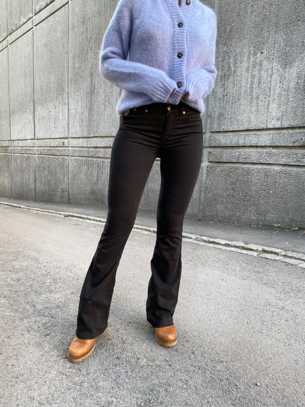 Raval - Lea Soft Black  - Image 7