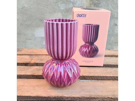 Rufflebell vase - Dottir