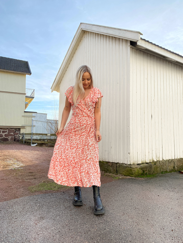 Valeria Dress - Scarlet  - Image 3