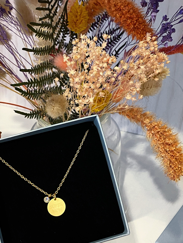 Crystal Supermom Necklace - Image 4