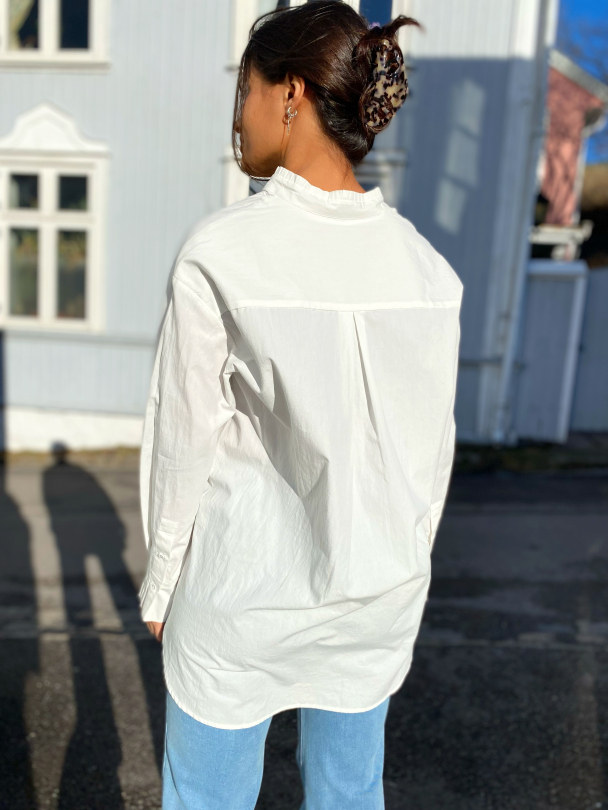 Hilda 7/8 Oversize Shirt  - Image 2