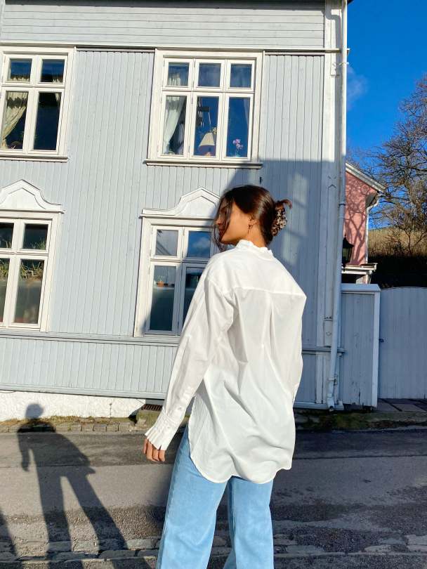 Hilda 7/8 Oversize Shirt  - Image 3