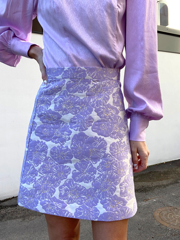 Kirsteen HW short skirt  - violet tulip - Image 1