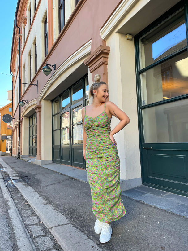 Sangsvane Strap Dress - Green Flower - Image 9