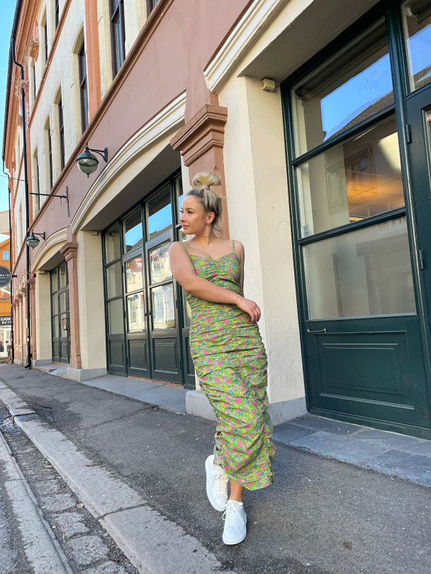 Sangsvane Strap Dress - Green Flower - Image 10